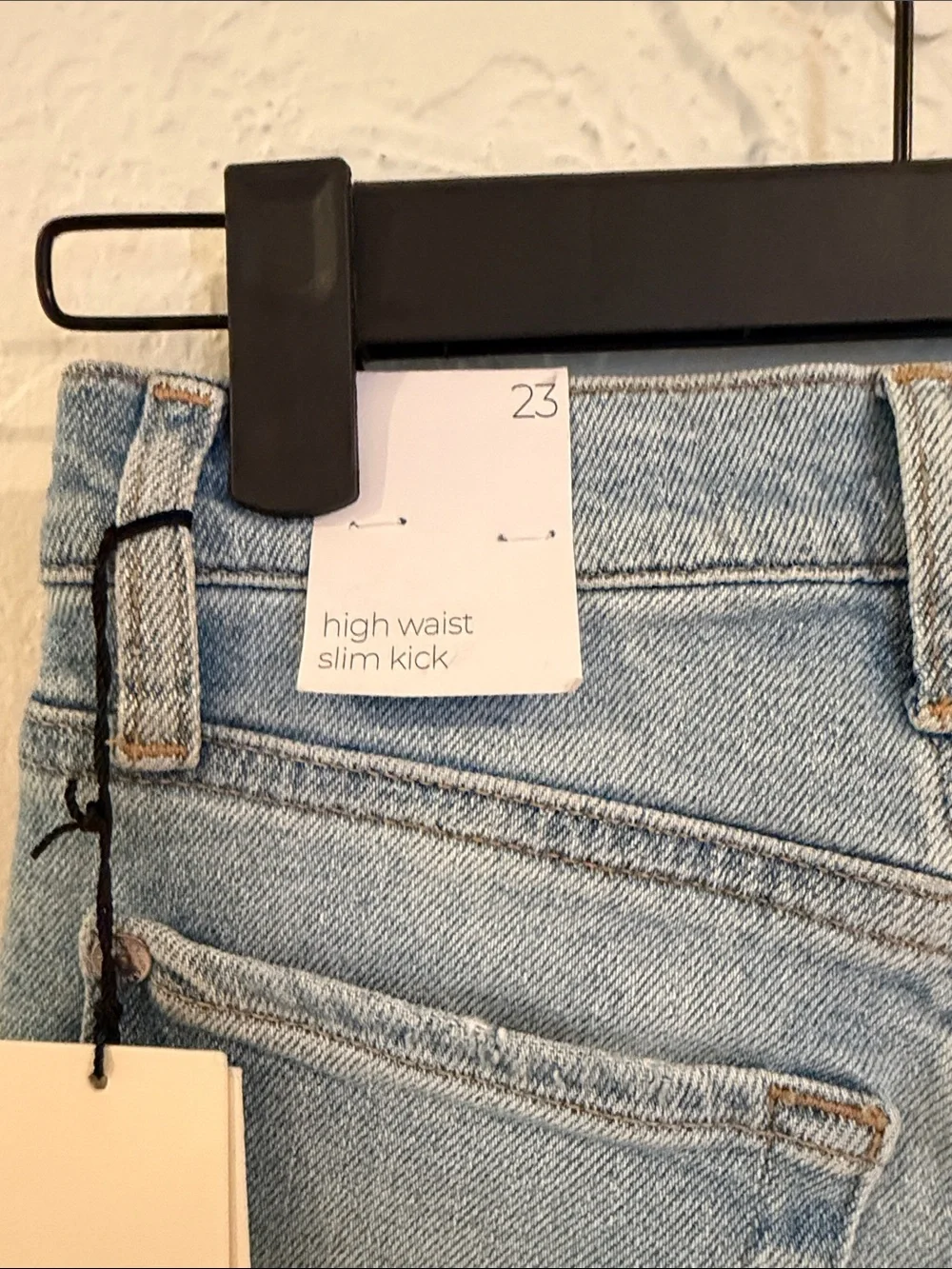 7 For All Mankind High Waist Slim Kick size 23
